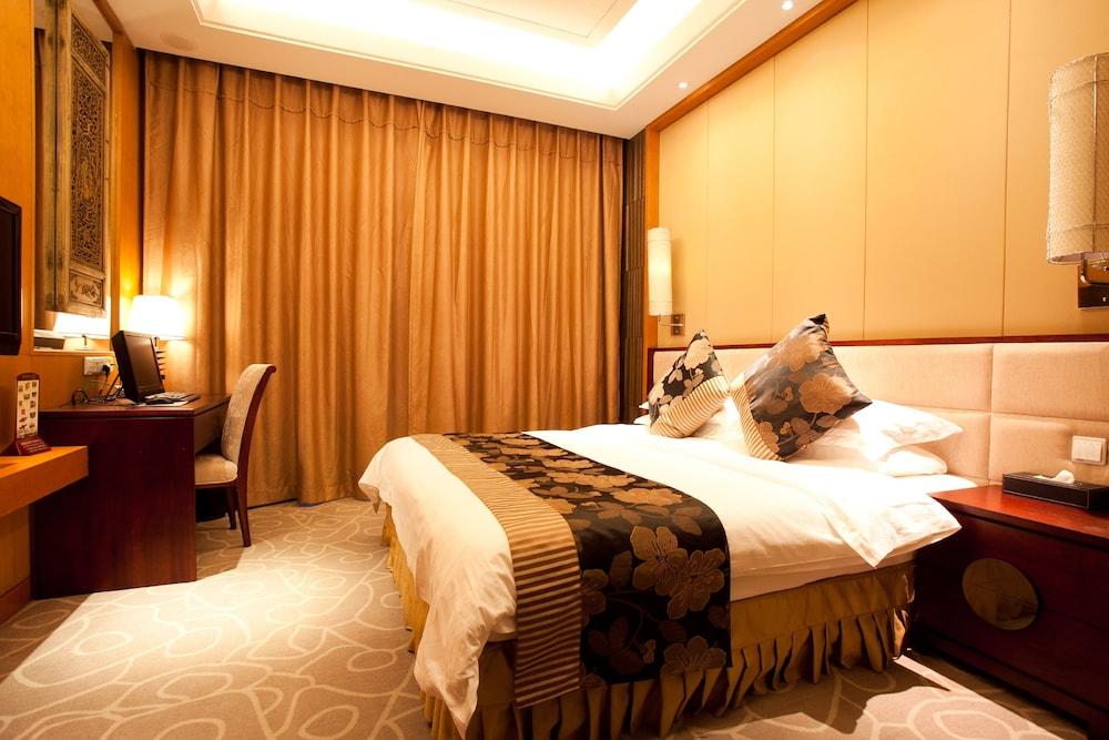 Garden Hotel سوجو المظهر الخارجي الصورة