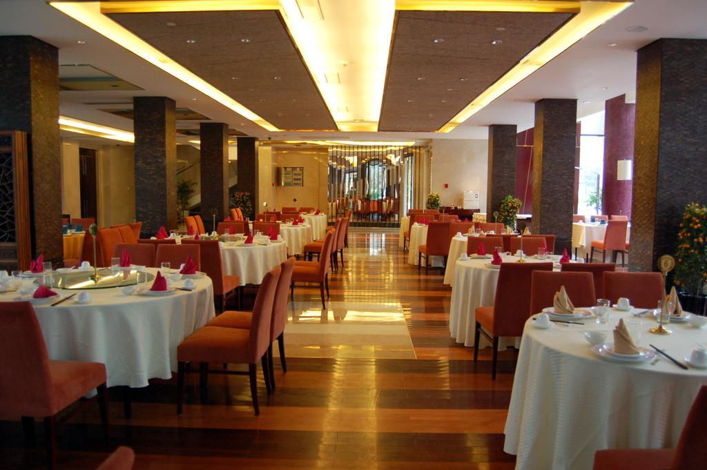 Garden Hotel سوجو المظهر الخارجي الصورة