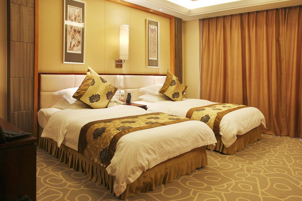 Garden Hotel سوجو المظهر الخارجي الصورة