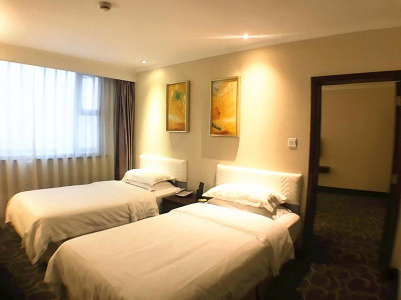 Garden Hotel سوجو المظهر الخارجي الصورة